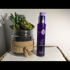 It’s a 10 Silk Express Miracle Smoothing Balm NWOT